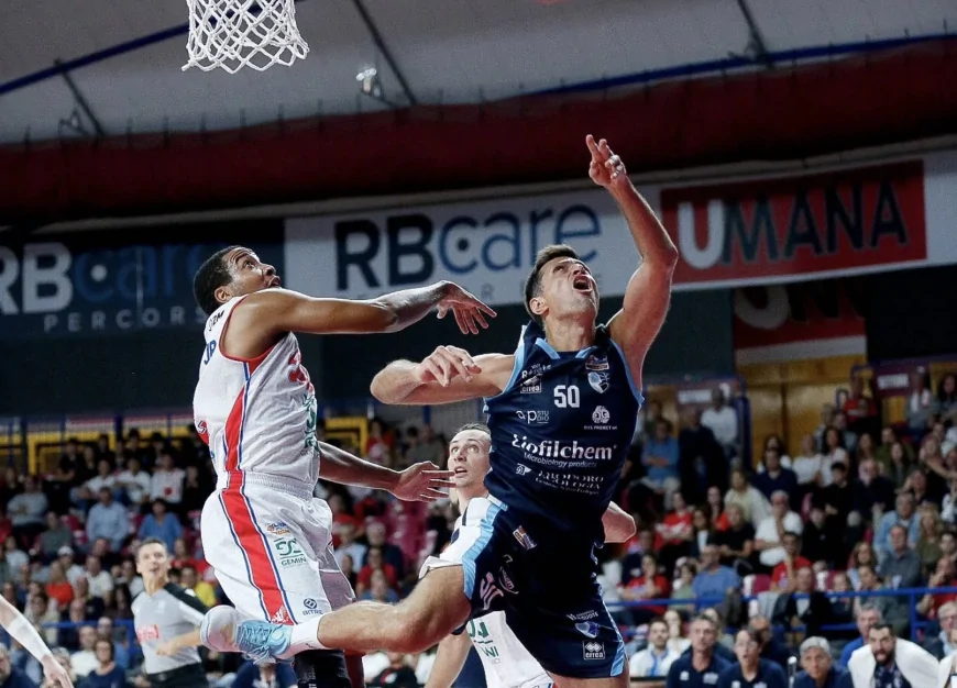 Roseto non riesce ad arginare  i canestri di Curry: Mestre vince 101-91