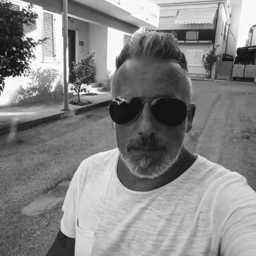 Roseto in lutto per Cristiano Pisciella. Fatale un malore sul lungomare